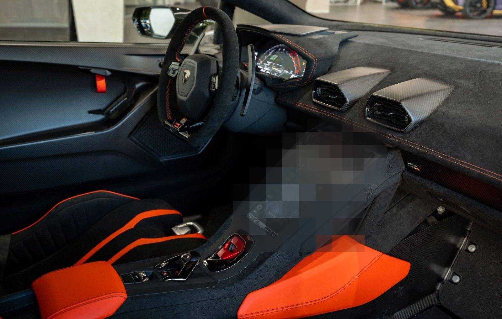 Lamborghini Huracán STO foto 7