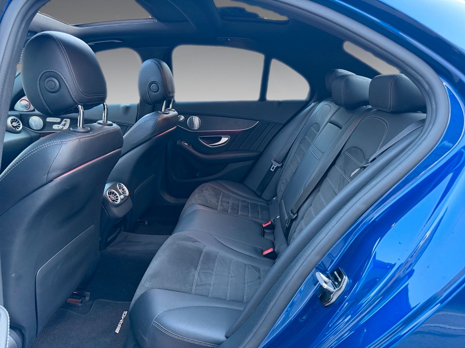 Mercedes-Benz C 400 4Matic AMG LINE/BURMESTER/MEM/360/SHZ/ACC foto 12