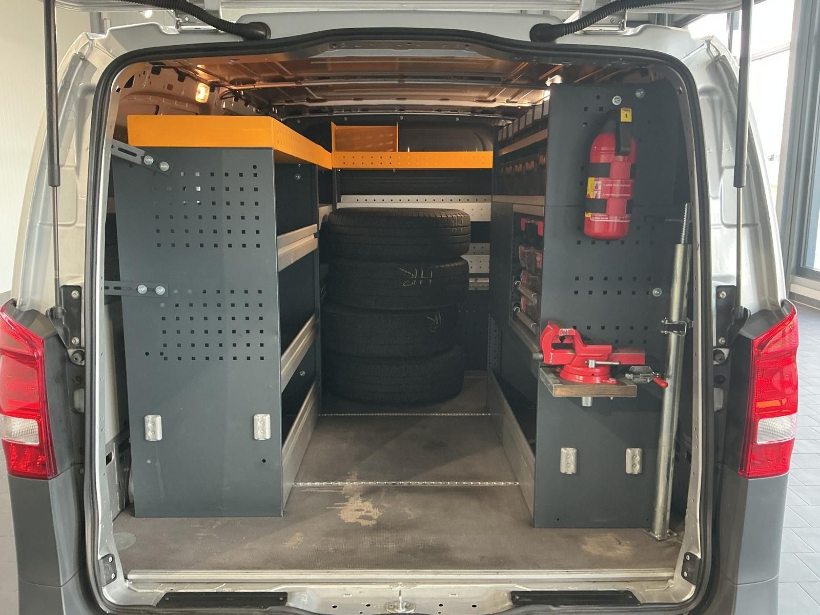 Mercedes-Benz Vito 110+Regalausbau+Standheizung+Scheckheft foto 2