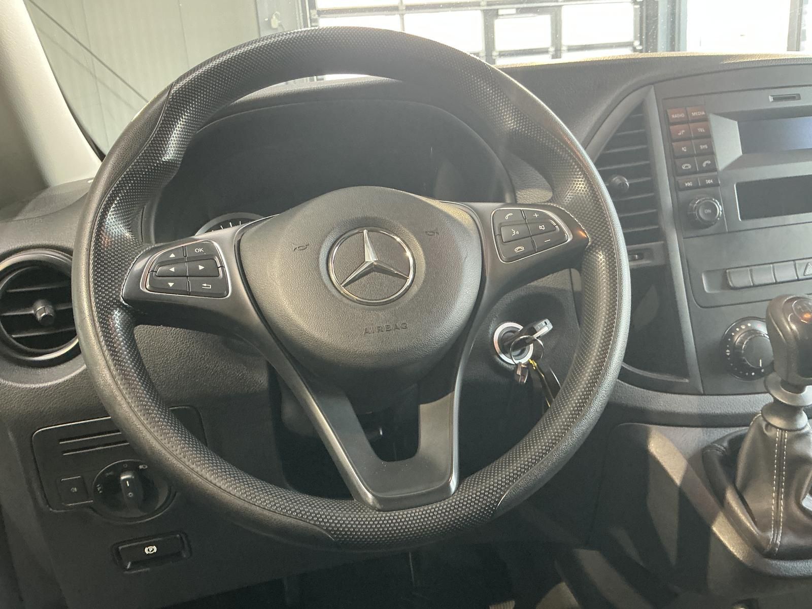 Mercedes-Benz Vito 110+Regalausbau+Standheizung+Scheckheft foto 14