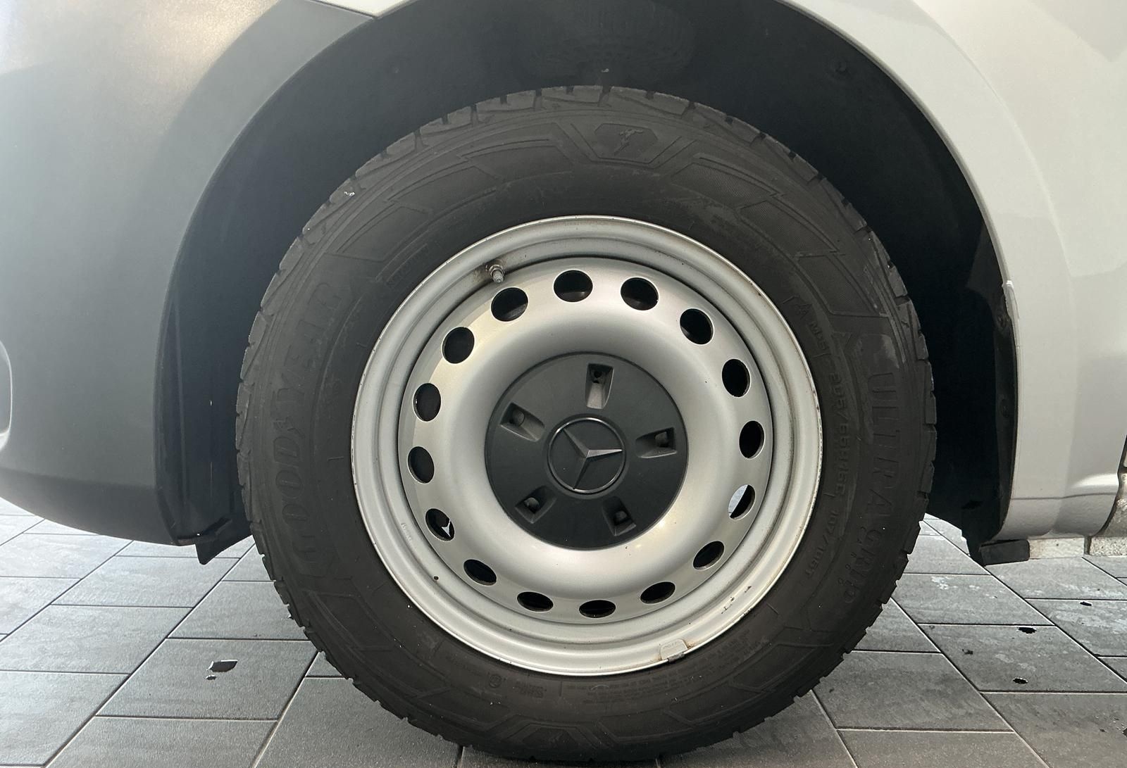 Mercedes-Benz Vito 110+Regalausbau+Standheizung+Scheckheft foto 22