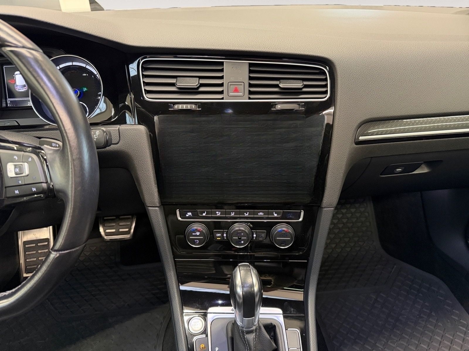 Volkswagen Golf VII Variant R BMT4Motion/Kamera/Pano/Allrad foto 13