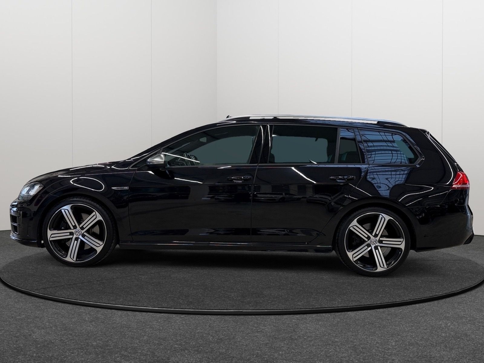 Volkswagen Golf VII Variant R BMT4Motion/Kamera/Pano/Allrad foto 4