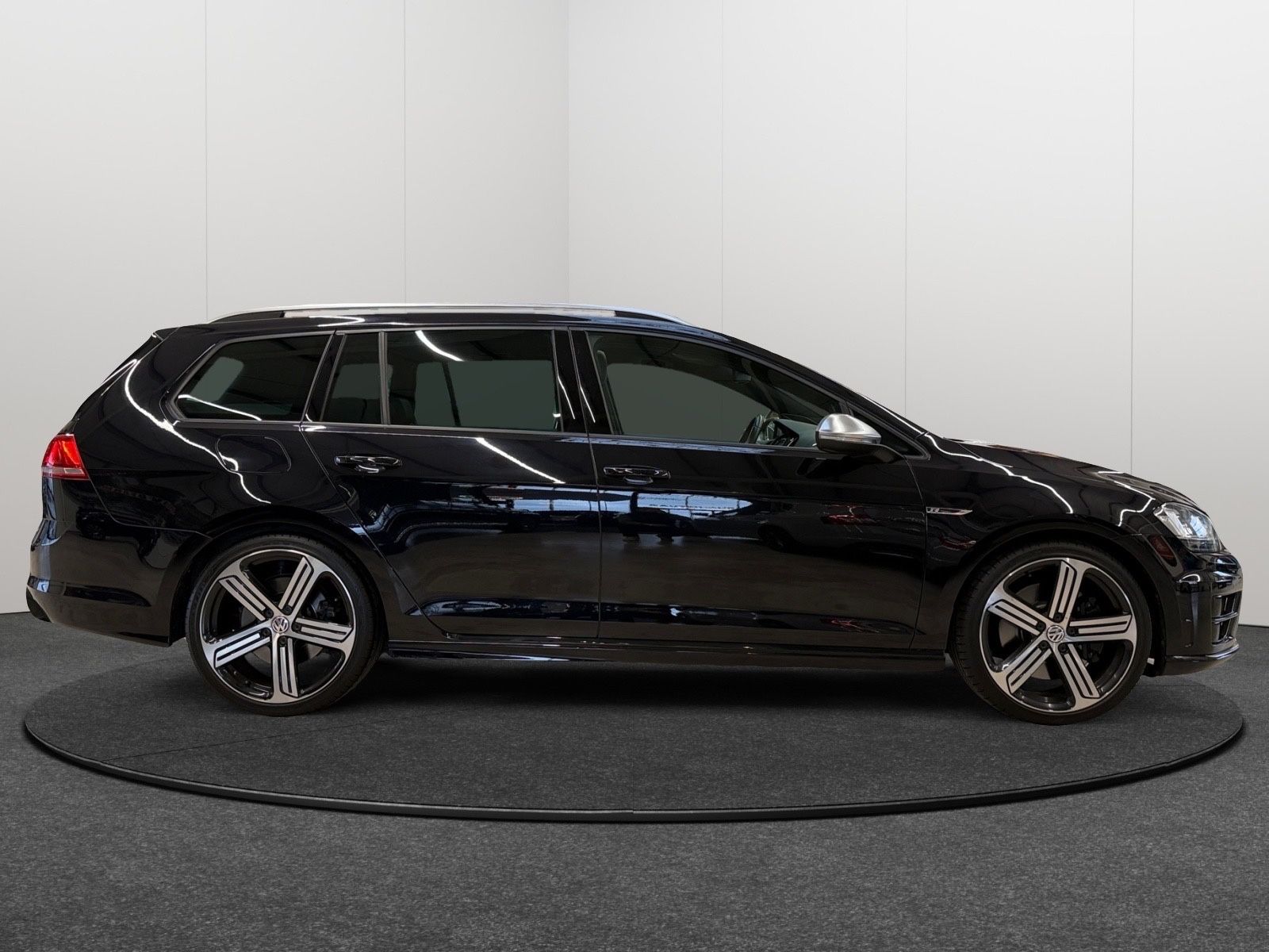 Volkswagen Golf VII Variant R BMT4Motion/Kamera/Pano/Allrad foto 8