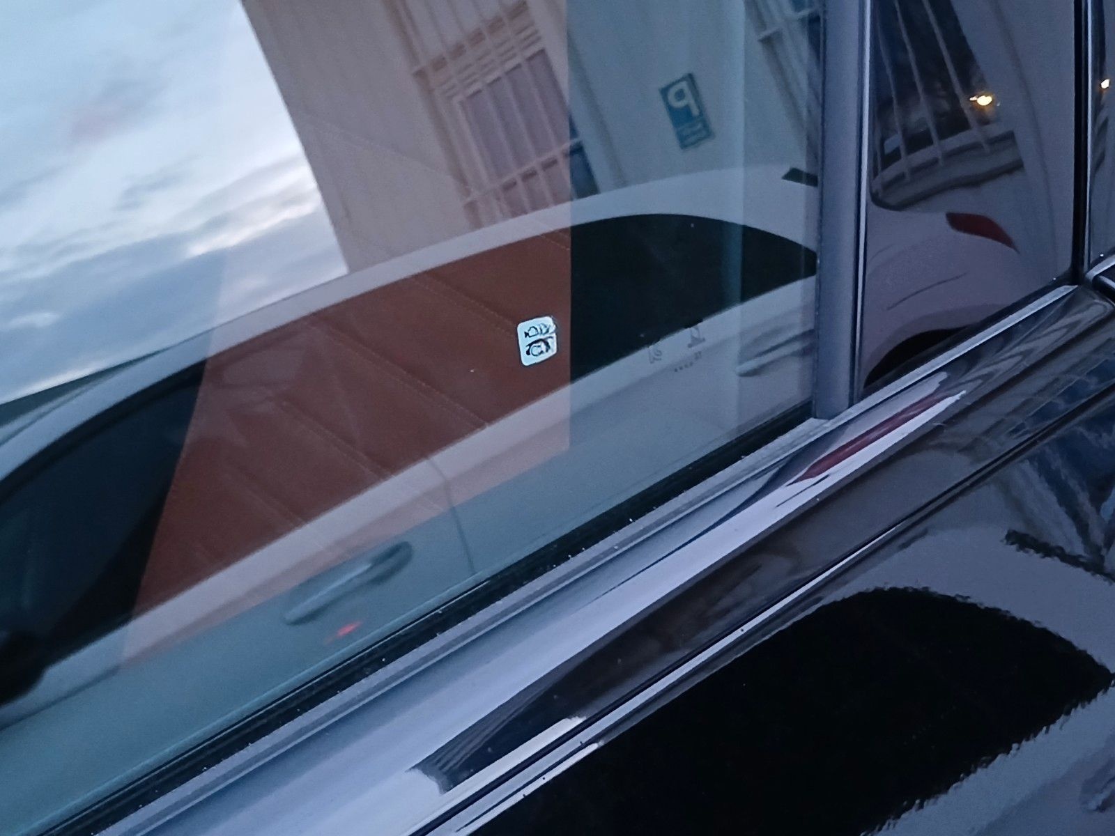 Mercedes-Benz GLC220d AMG 4M_Pano_360_HuD_Keyls_Burmester_Dist foto 12