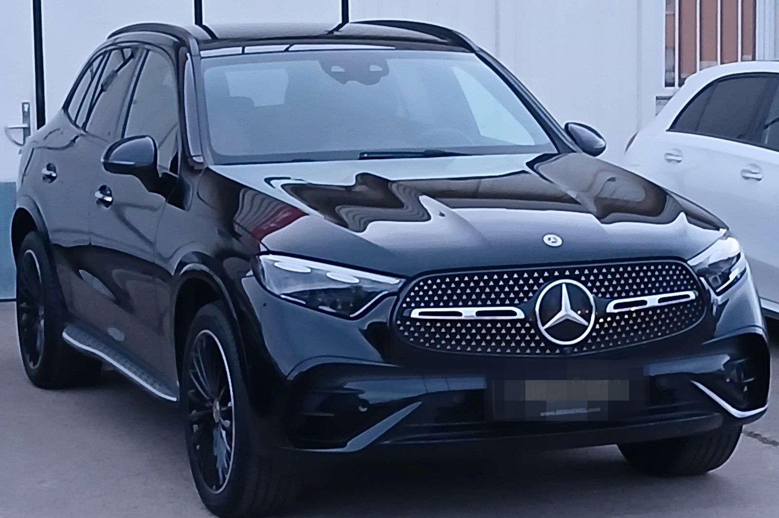 Mercedes-Benz GLC220d AMG 4M_Pano_360_HuD_Keyls_Burmester_Dist foto 3