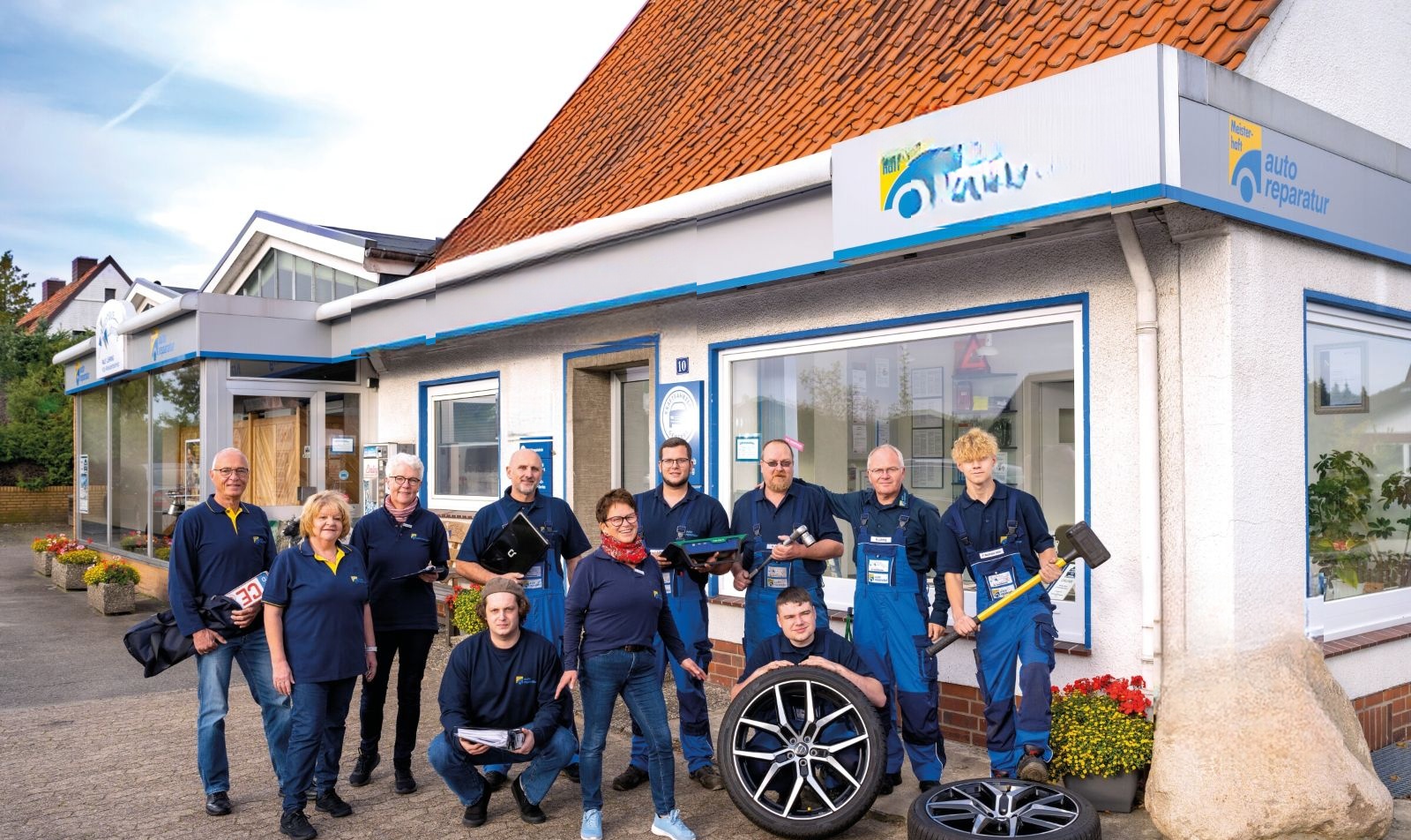 Volvo XC60 II D4 AWD R-Design foto 16