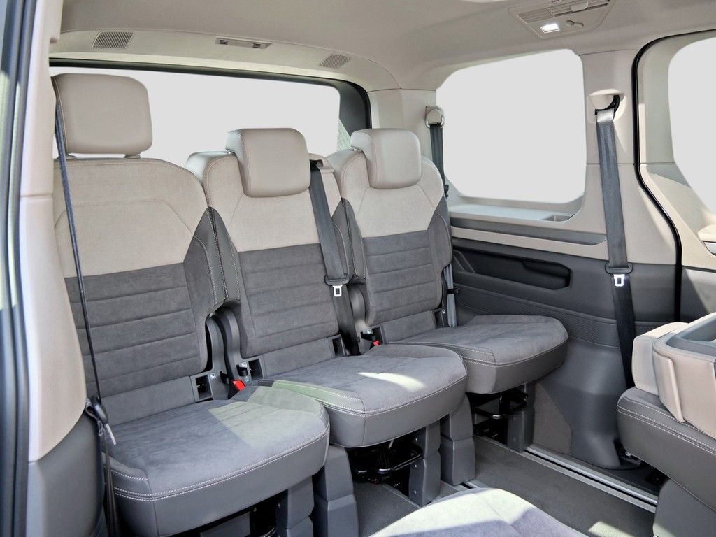 Volkswagen T7 Multivan Goal Life 2.0 l TSI 150 kW / 204 PS foto 11