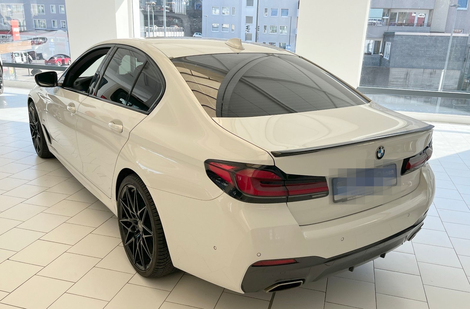 BMW 530 5 Limousine 530 d xDrive M Sportpaket foto 15