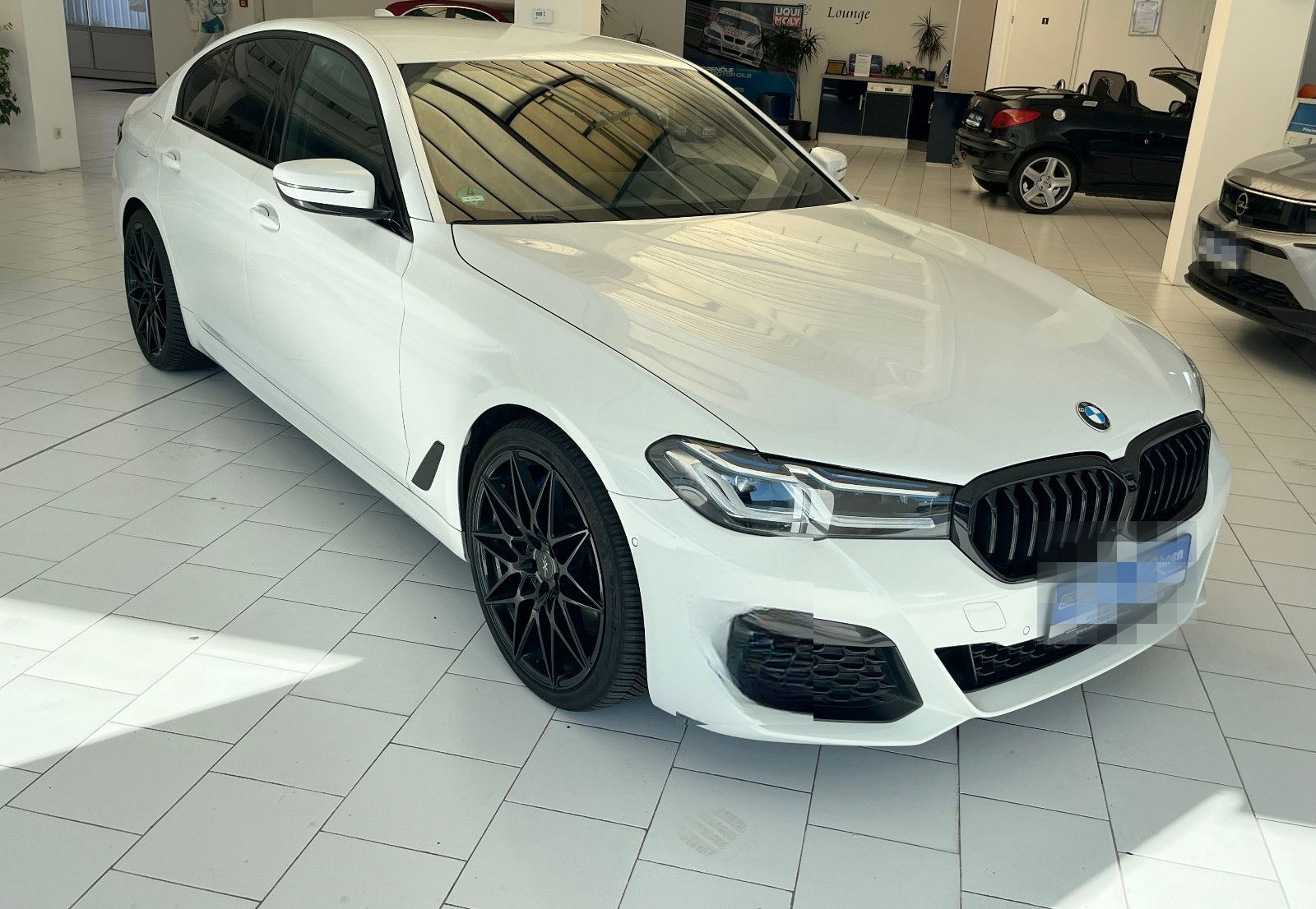 BMW 530 5 Limousine 530 d xDrive M Sportpaket foto 10