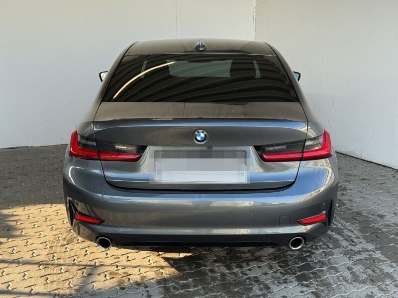 BMW 320d Lim. Sport Line Navi.LED.ACC.RFK.HuD.KomfZg foto 4