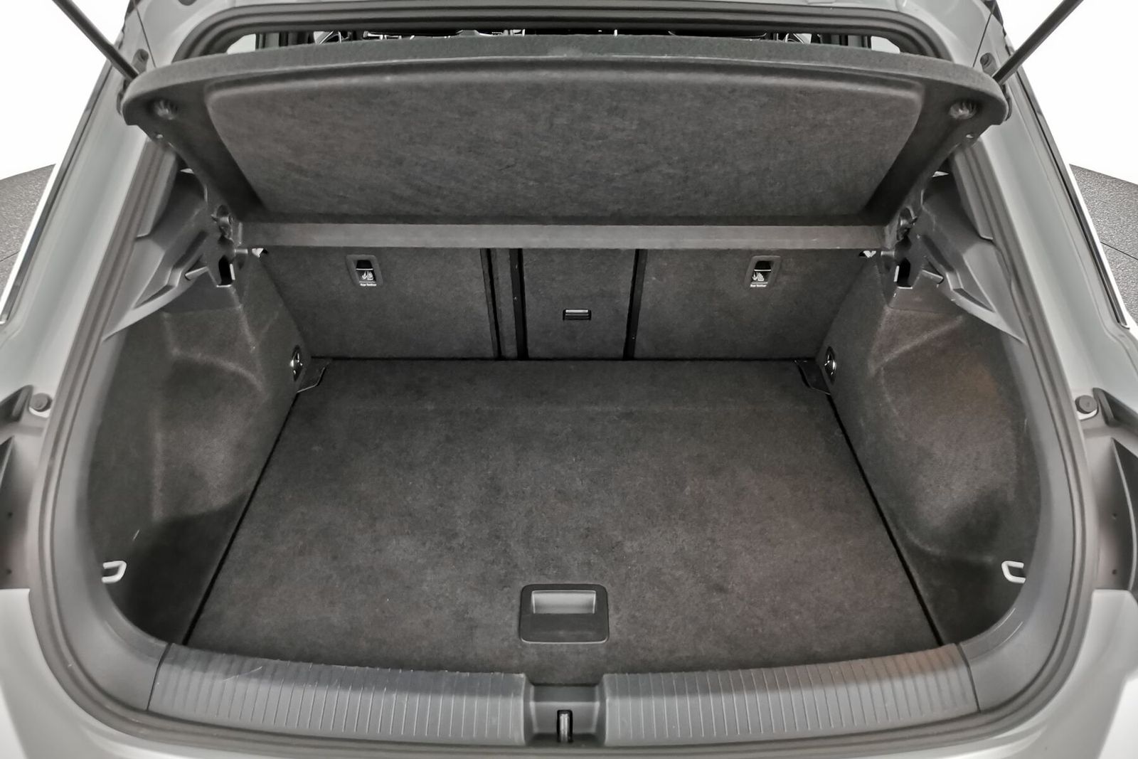 Volkswagen T-Roc 1.5TSI R Line NAV|LED|SHZG|PDC+CAM|ACC|AHK foto 6