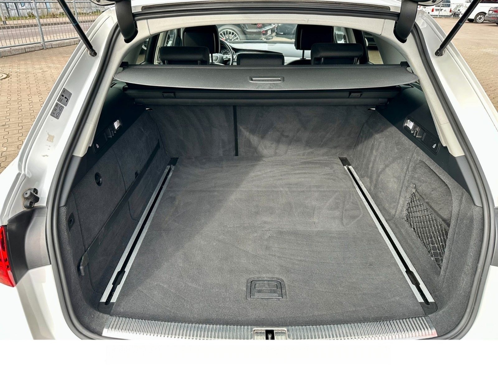 Audi A6 Avant 2.0 TFSI quattro NAV AAC EFH  Xenon AHK foto 25
