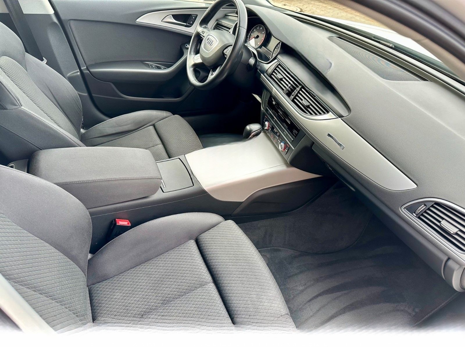 Audi A6 Avant 2.0 TFSI quattro NAV AAC EFH  Xenon AHK foto 26