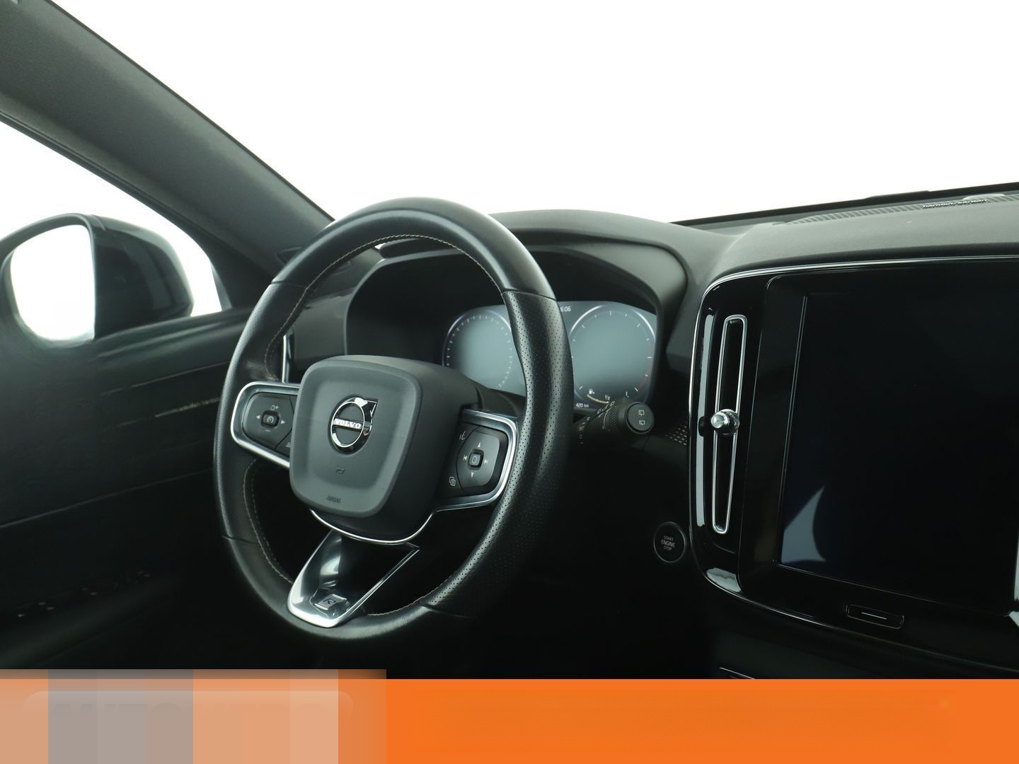 Volvo XC40 2.0 D4 R-Design AWD Aut.*NAVI*LED*TEMPO*CAM foto 13