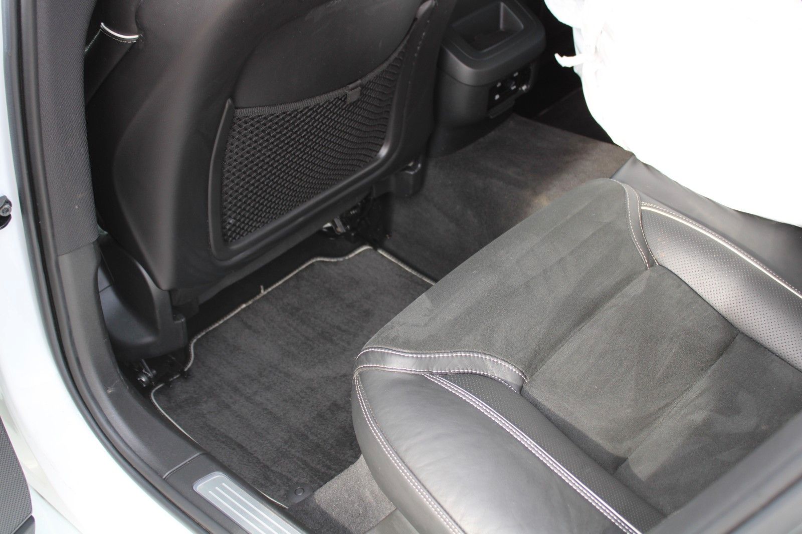 Volvo V90 Kombi R Design AWD LED Kamera ACC DAB foto 12