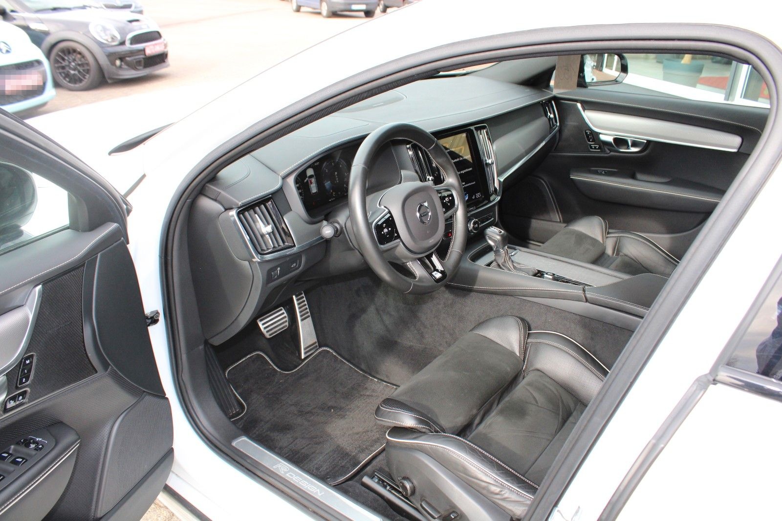 Volvo V90 Kombi R Design AWD LED Kamera ACC DAB foto 9