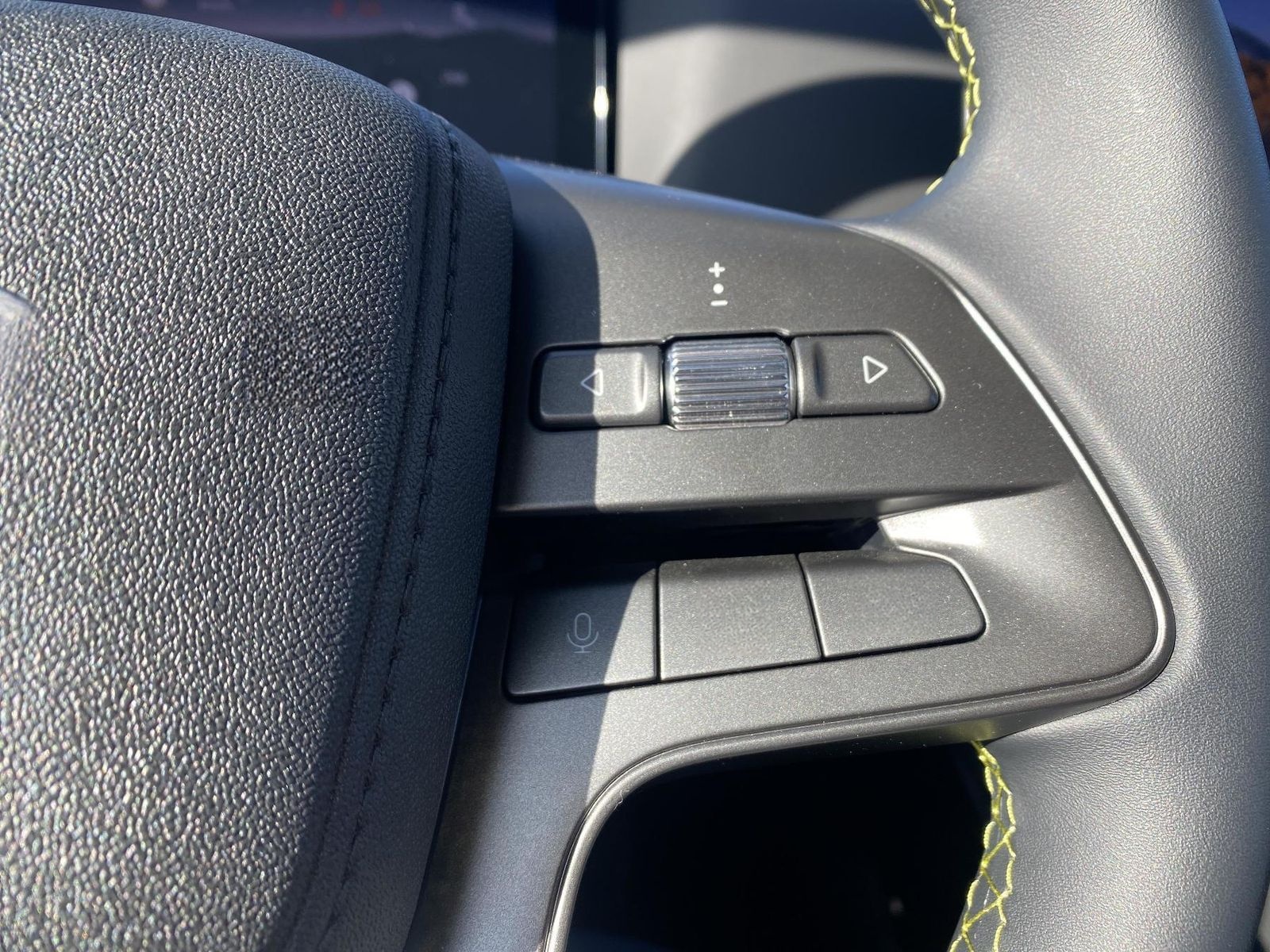 BYD ATTO 2 Comfort *Kamera,Navi* foto 17