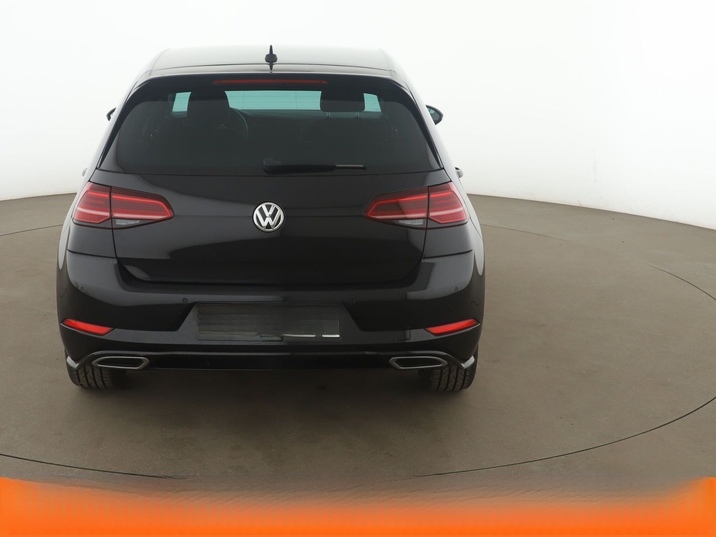 Volkswagen Golf VII 1.5 TSI ACT Highline BM Aut.*NAVI*LED* foto 5