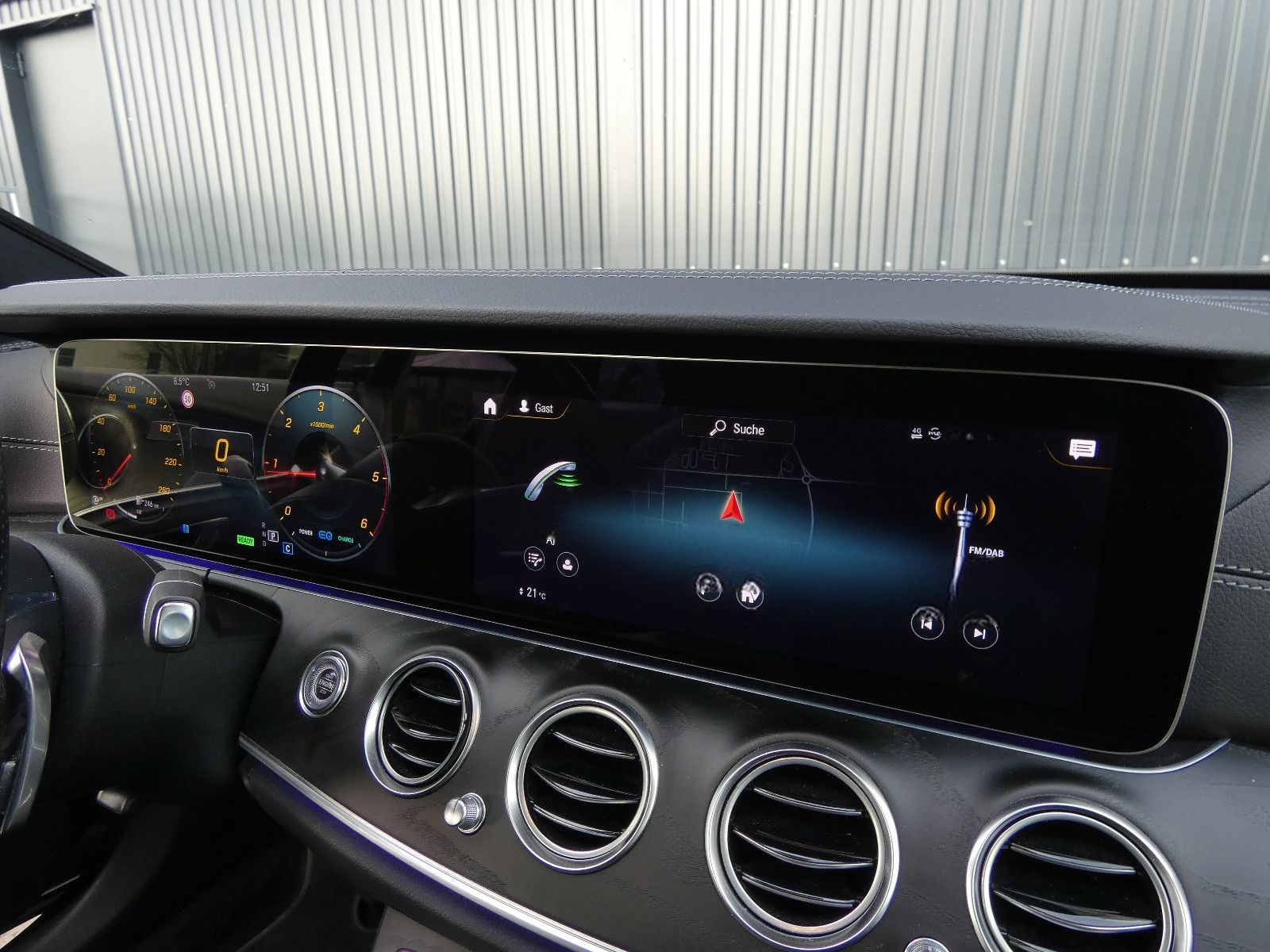 Mercedes-Benz E 300 d 4MATIC AMG Line WIDE LED SHD Kamera 19" foto 9