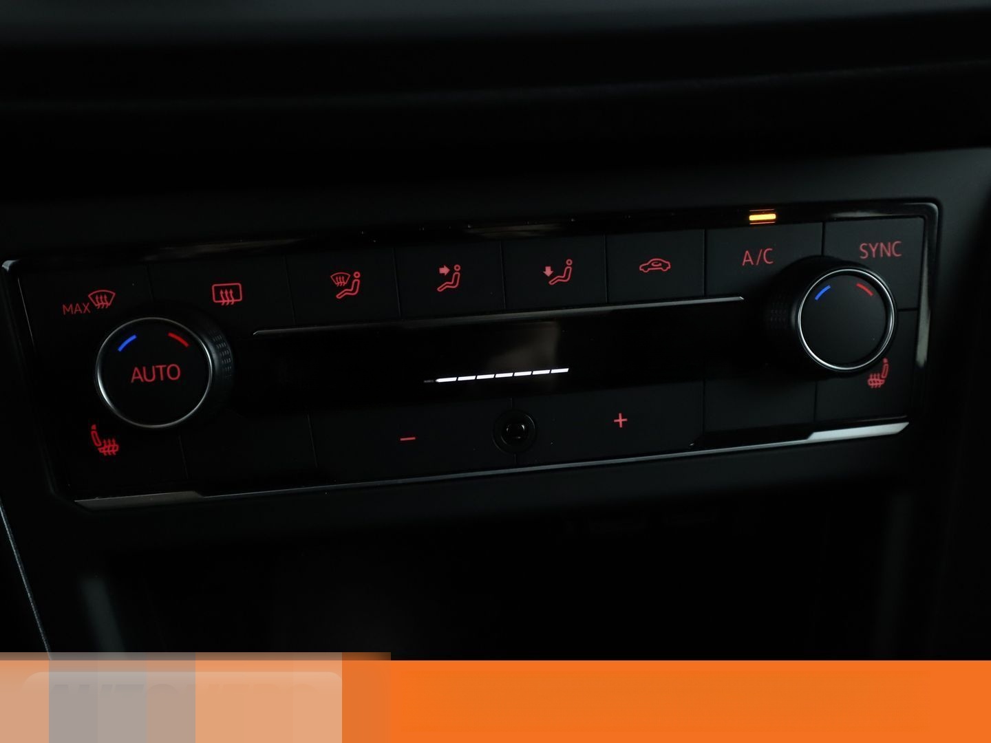 Volkswagen Polo 2.0 TSI GTI Aut.*LED*CAM*PDC*SHZ*ACC*BEATS* foto 24