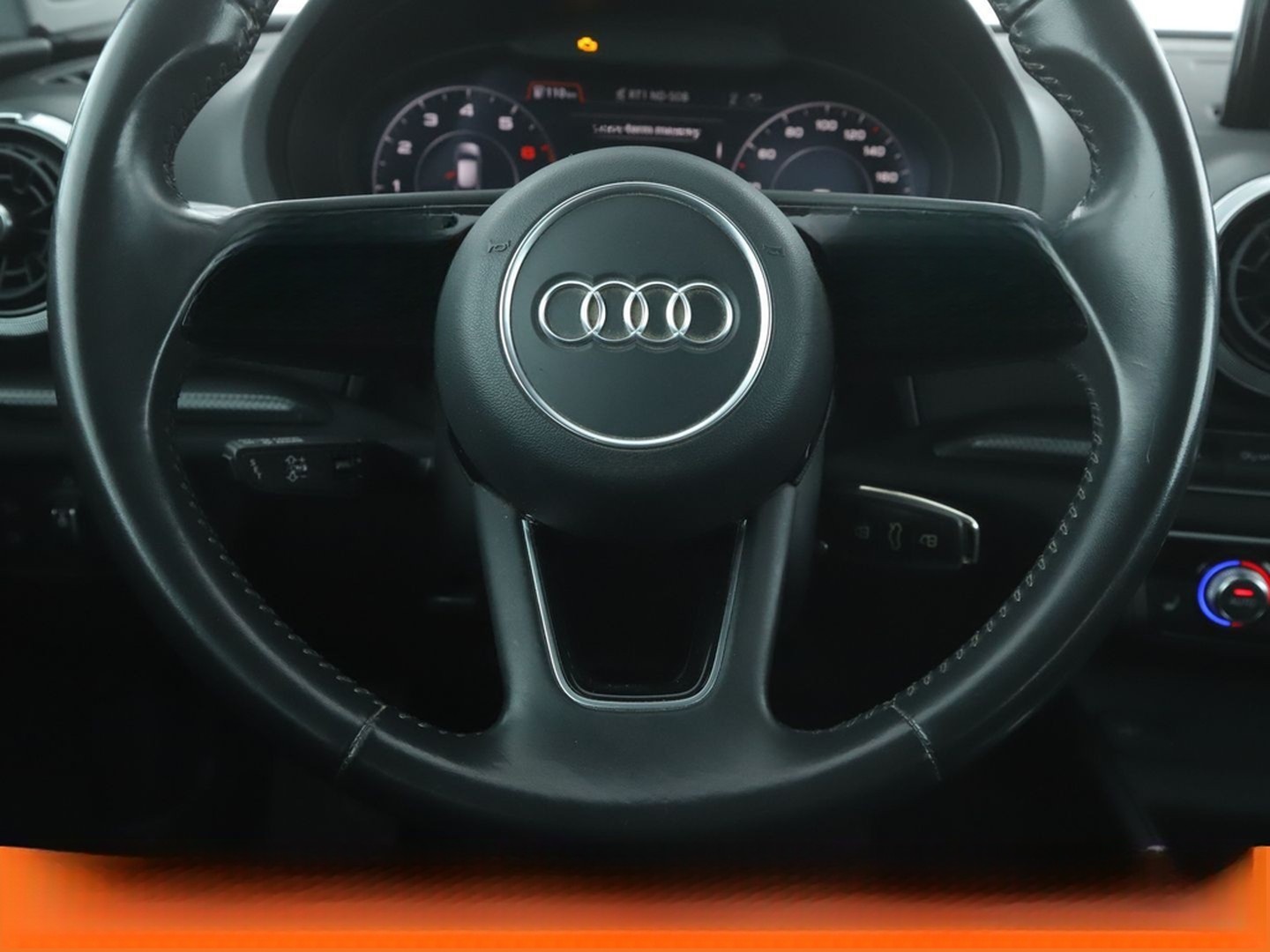 Audi A3 Sportback 2.0 TFSI quattro Design Aut.*NAVI* foto 19