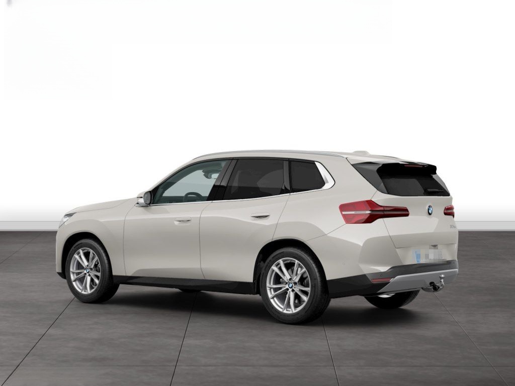 BMW X3 20 xDrive AHK+ICONIC GLOW+LR HZ+LM19 foto 7