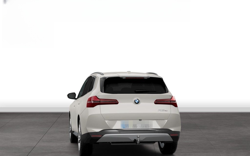 BMW X3 20 xDrive AHK+ICONIC GLOW+LR HZ+LM19 foto 8
