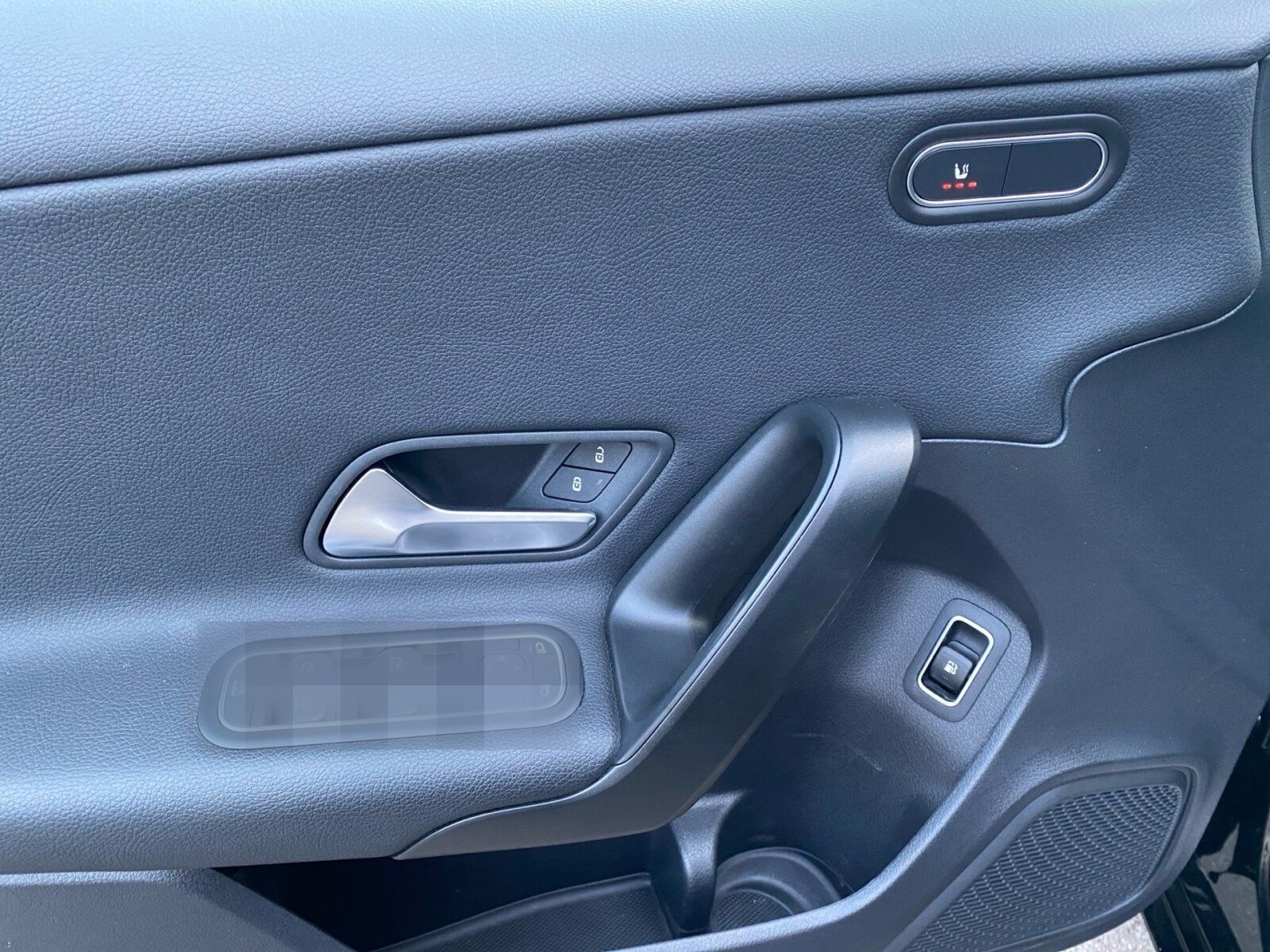Mercedes-Benz A 250 e Kompaktlimo *AHK*TEMPOMAT*NAVI*LED* foto 15