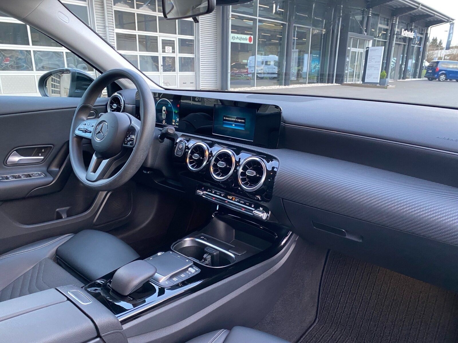 Mercedes-Benz A 250 e Kompaktlimo *AHK*TEMPOMAT*NAVI*LED* foto 20