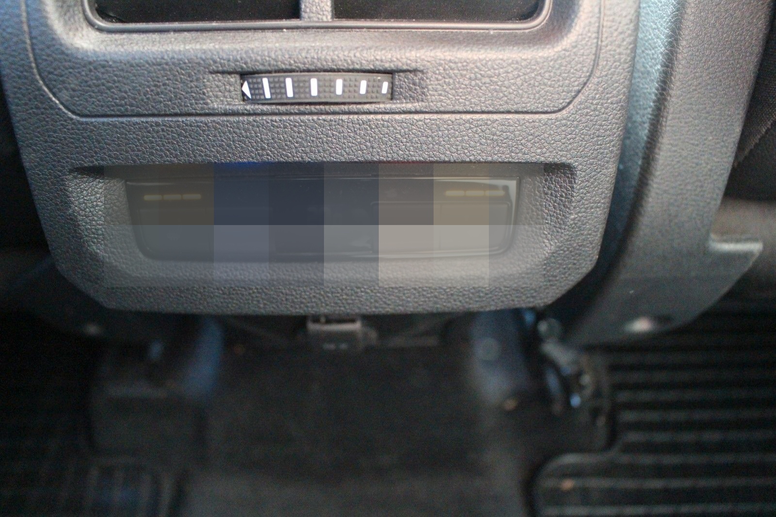 Volkswagen Touran United;7SITZE;STANDHZ;AHZV;LED;NAVI;VIRTU foto 10