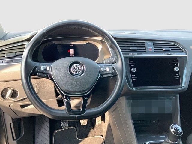Volkswagen Tiguan 2.0 TDI Highline ACC+NAVI+ACTIVE-INFO+AHK foto 9