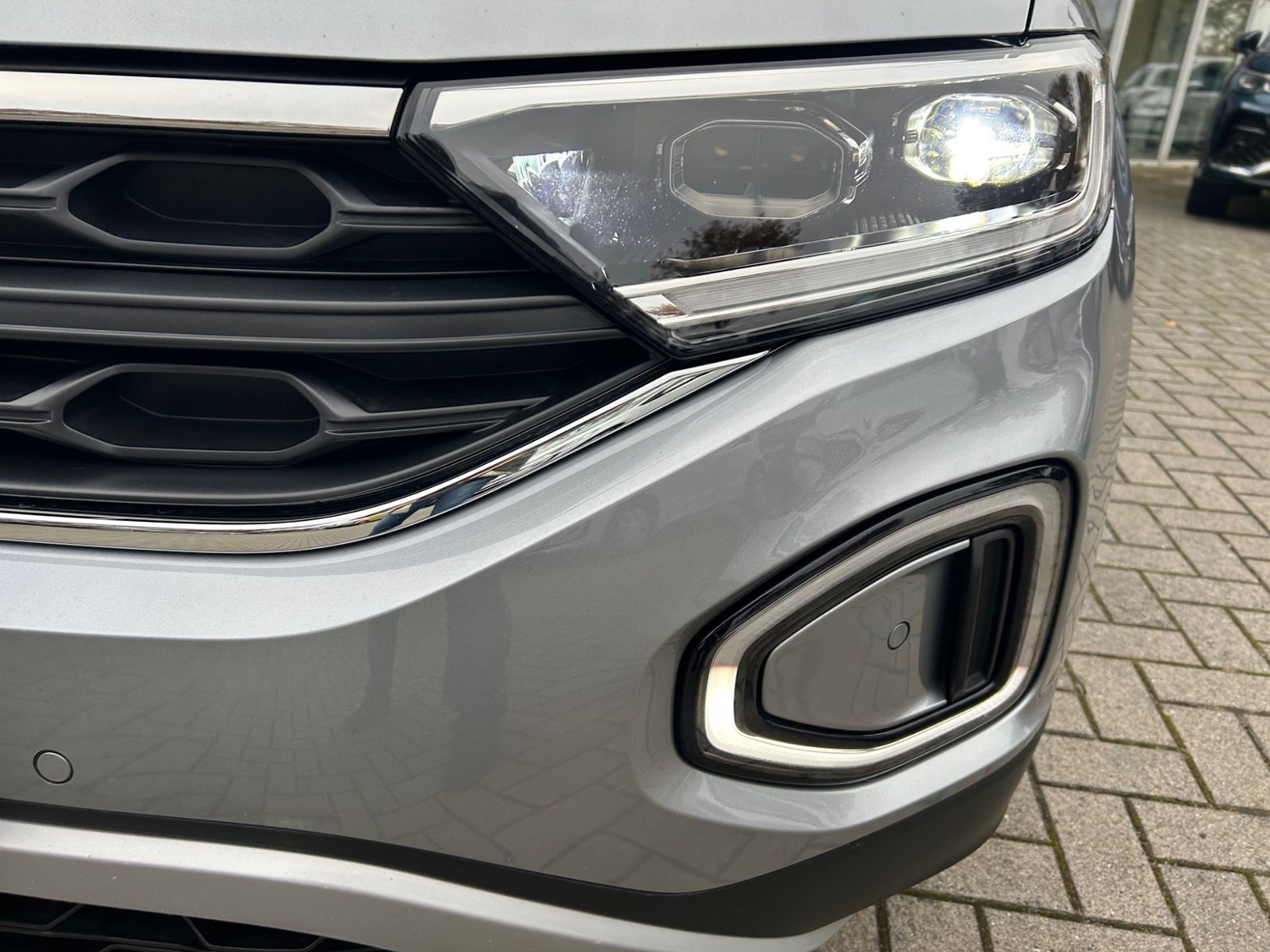 Volkswagen T-Roc 2.0 TDI DSG GOAL *AHK *LED *RKAM *ACC *APP foto 6