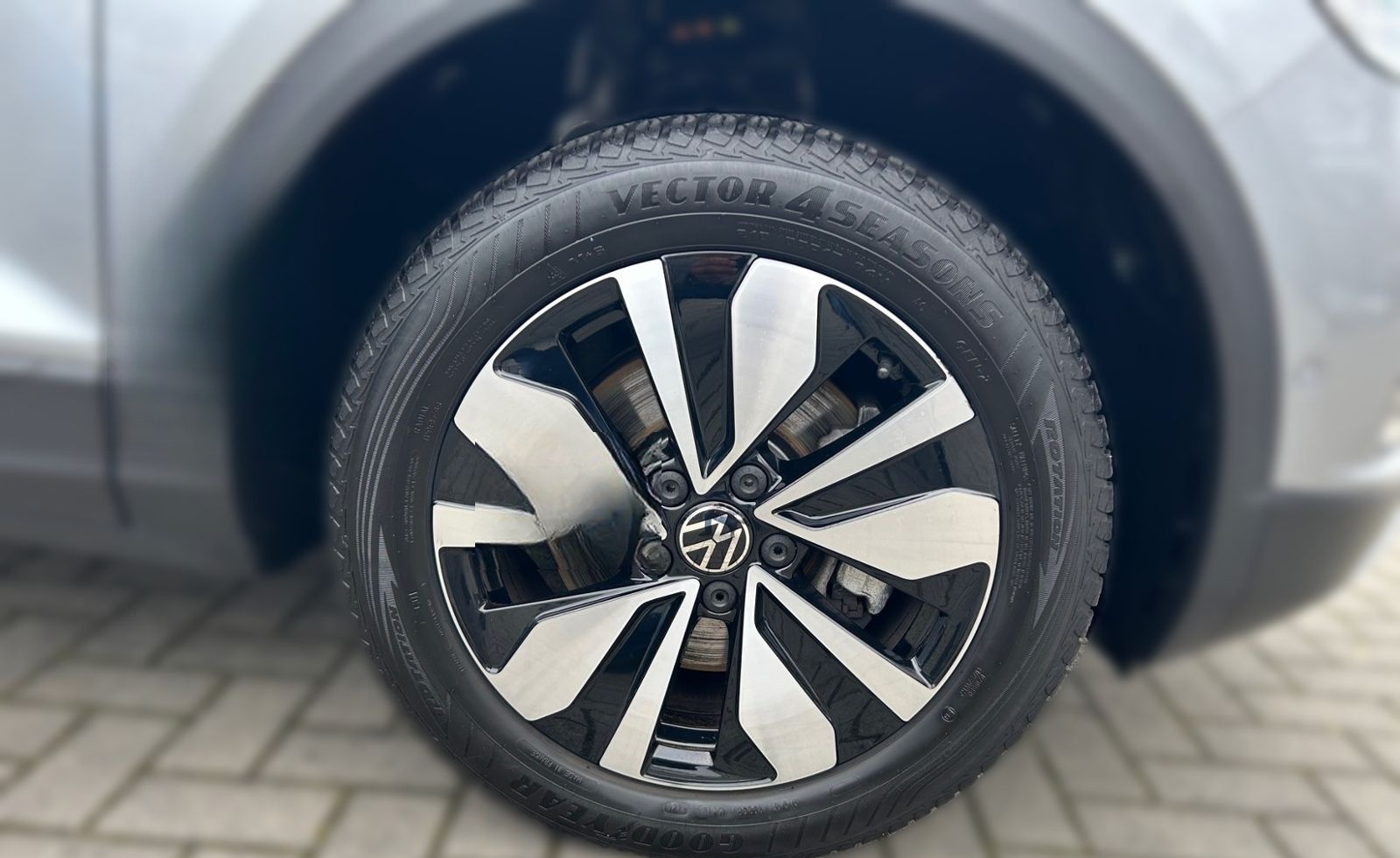 Volkswagen T-Roc 2.0 TDI DSG GOAL *AHK *LED *RKAM *ACC *APP foto 7