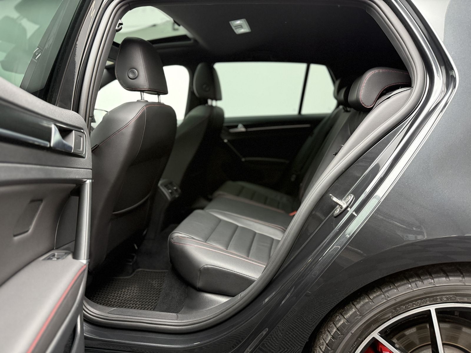 Volkswagen Golf GARAGENWAGEN*PANO*DYNAUDIO*AMBIENTE*ACC* foto 20