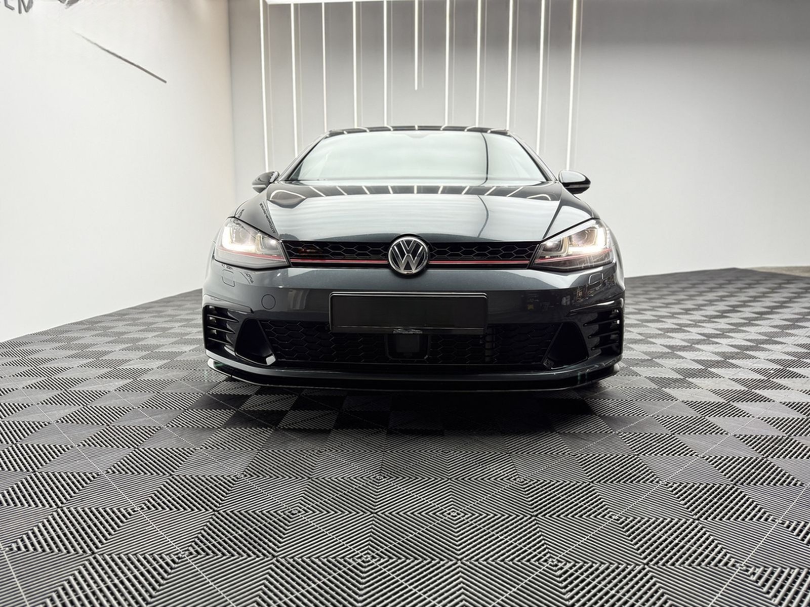 Volkswagen Golf GARAGENWAGEN*PANO*DYNAUDIO*AMBIENTE*ACC* foto 3