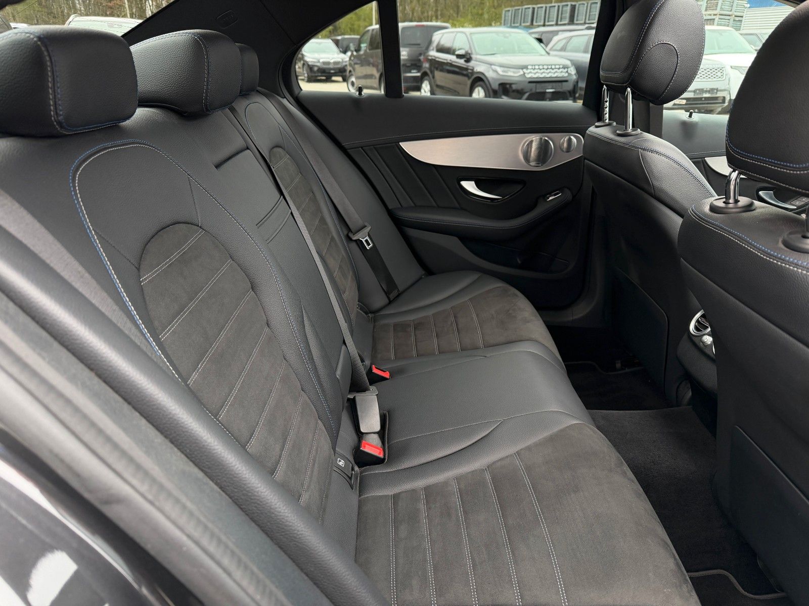 Mercedes-Benz C300de AMG Line Exklusiv*Uhr*Spoiler*Panorama foto 13