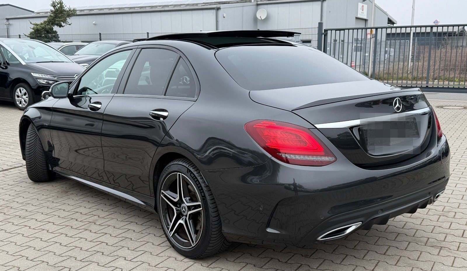 Mercedes-Benz C300de AMG Line Exklusiv*Uhr*Spoiler*Panorama foto 6