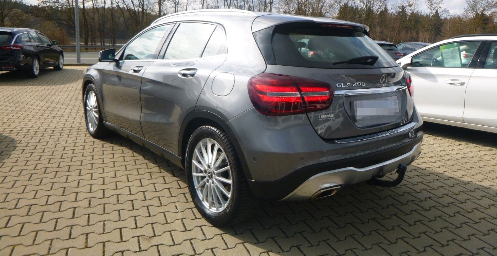 Mercedes-Benz GLA 200  >AUT/AHK/NAV/KAM/LED-Licht/LEDER< foto 4