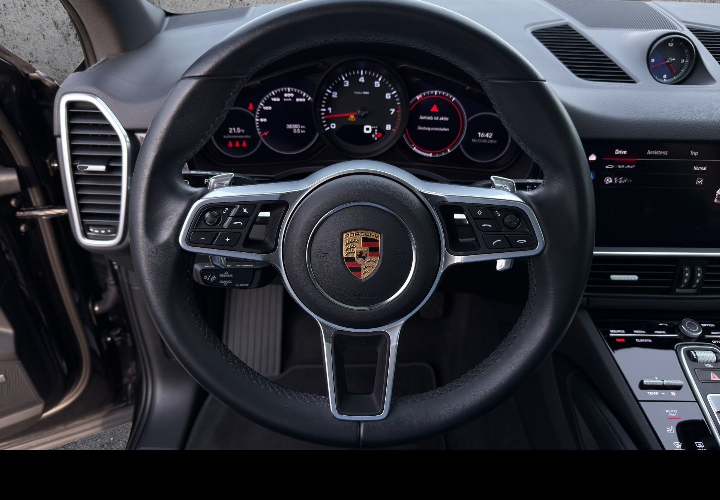 Porsche Cayenne Platinum Edition BOSE Panorama foto 16