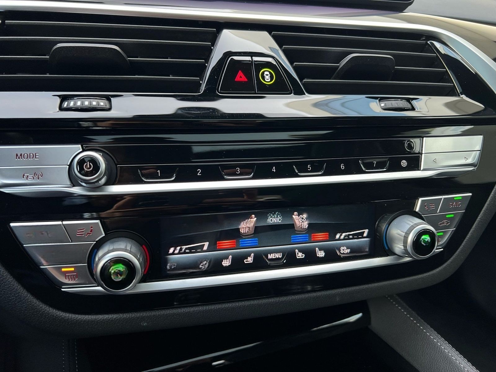 BMW M550i xDrive Laser DA Prof PA+ Glasd. Standh. HK foto 12