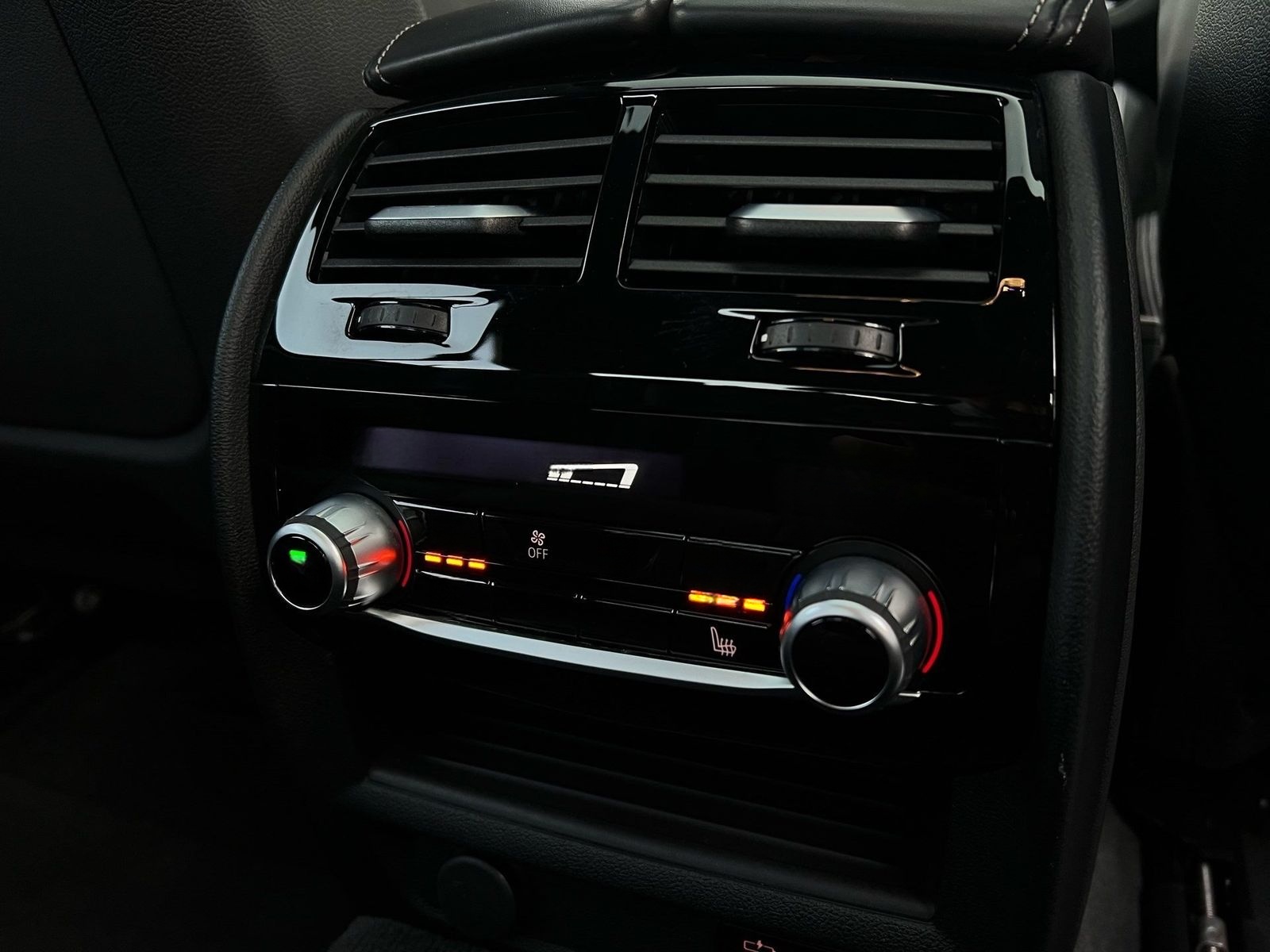 BMW M550i xDrive Laser DA Prof PA+ Glasd. Standh. HK foto 7