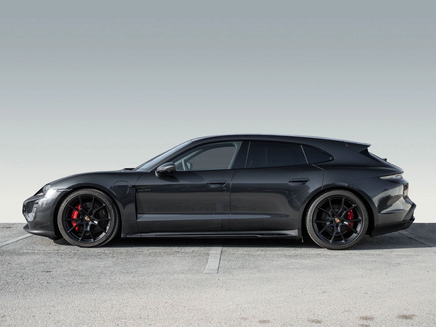 Porsche Taycan GTS Sport Turismo InnoDrive Panodach BOSE foto 2