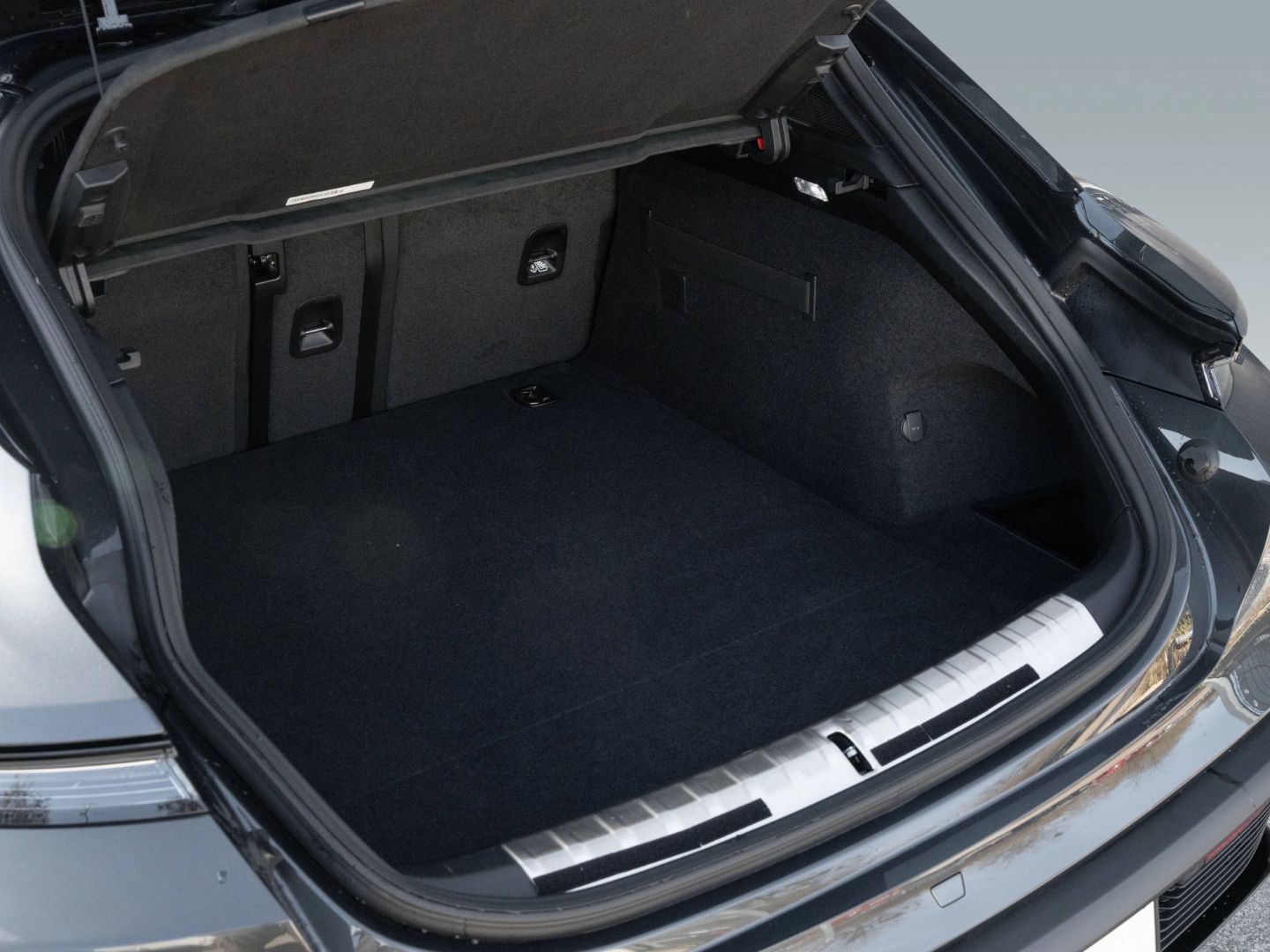 Porsche Taycan GTS Sport Turismo InnoDrive Panodach BOSE foto 18