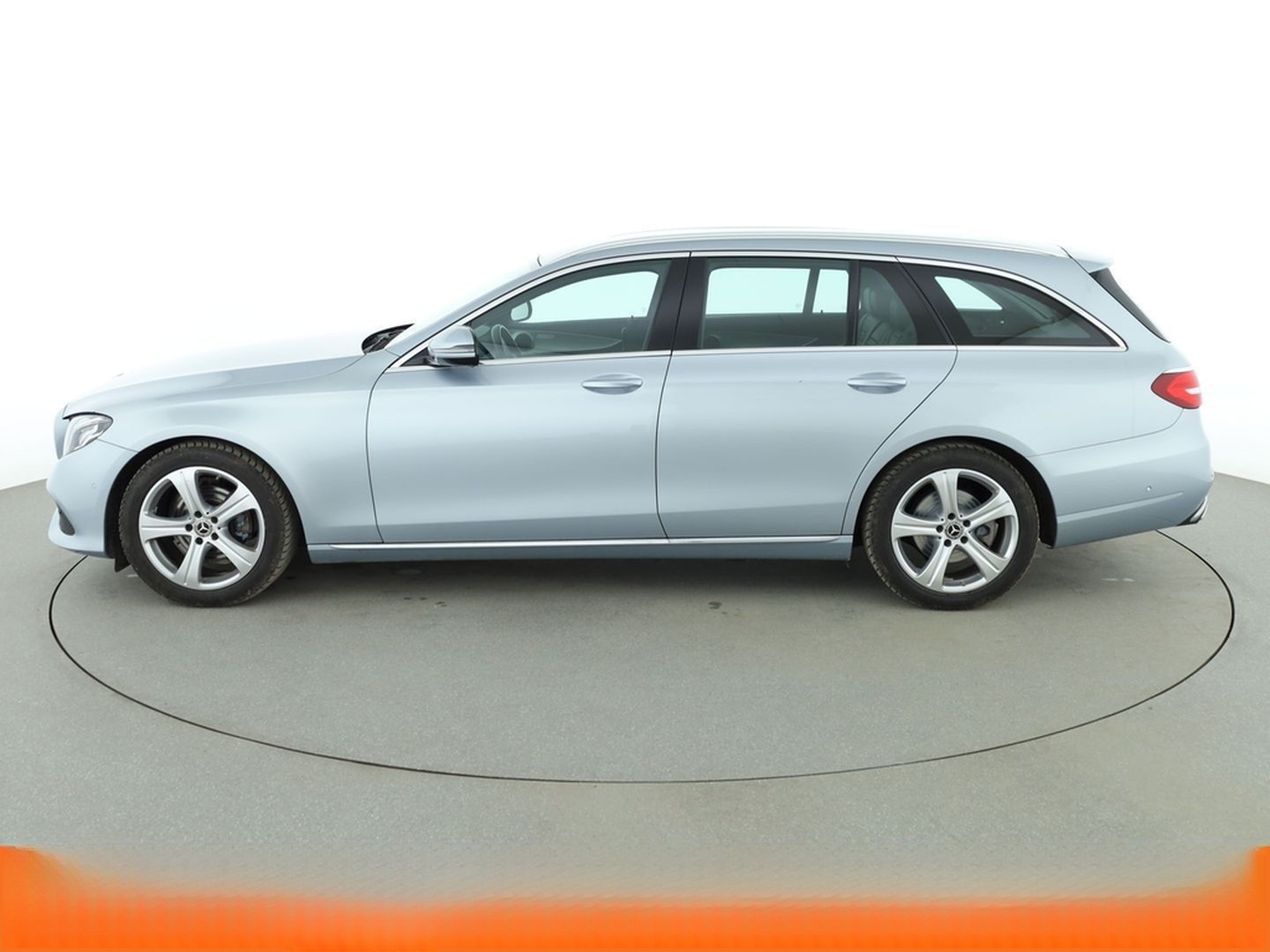 Mercedes-Benz E 200 T Avantgarde Aut. *LED*CAM*SHZ*NAVI* foto 3