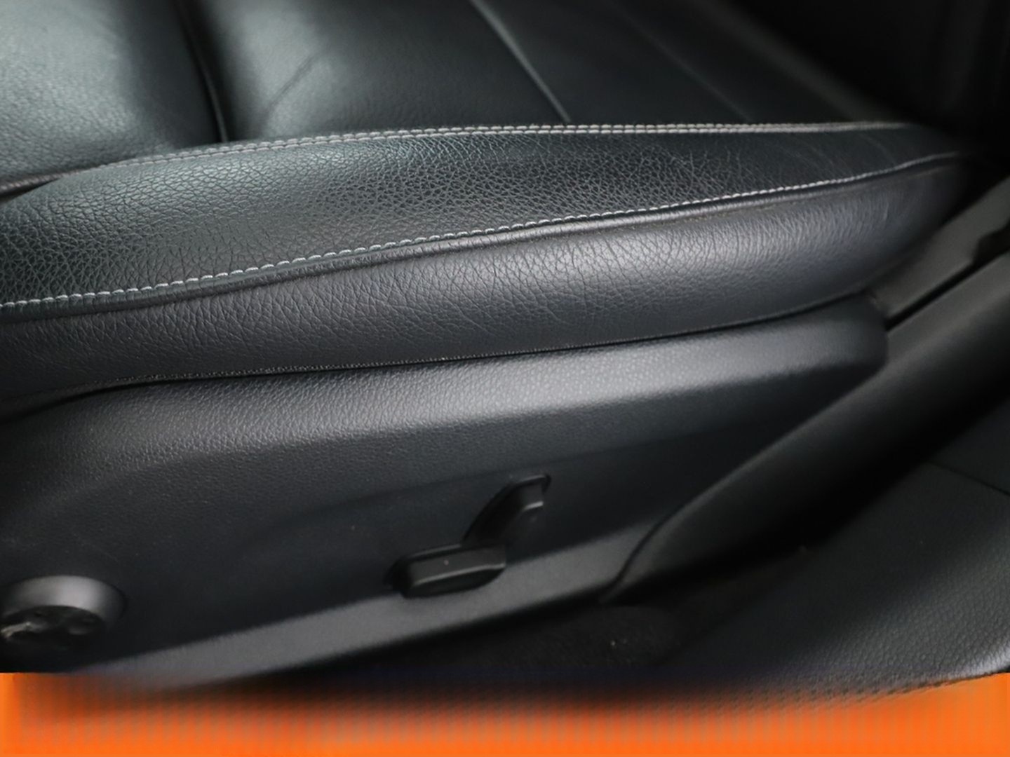 Mercedes-Benz E 200 T Avantgarde Aut. *LED*CAM*SHZ*NAVI* foto 32