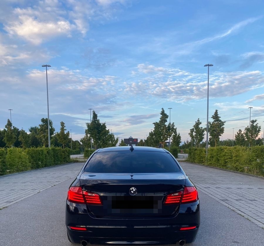 BMW 535i xDrive A Luxury Line Luxury Line foto 2