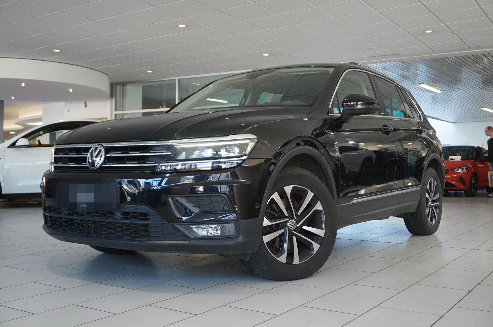 Volkswagen Tiguan 1.5 TSI IQ DRIVE DSG NAVI/LED/SHZ/AHK foto 3