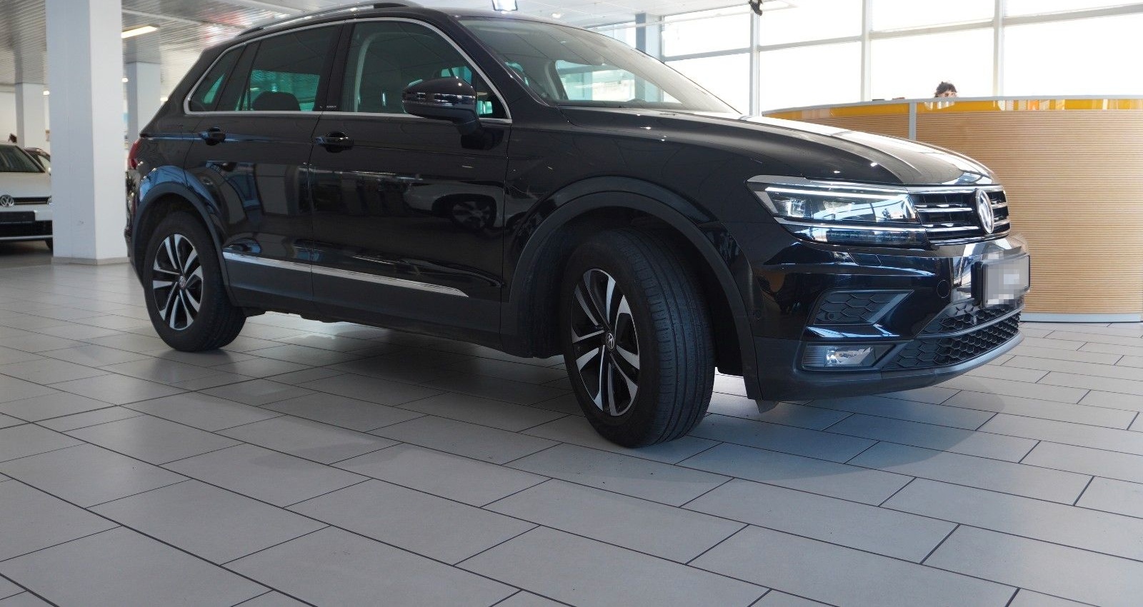 Volkswagen Tiguan 1.5 TSI IQ DRIVE DSG NAVI/LED/SHZ/AHK foto 6