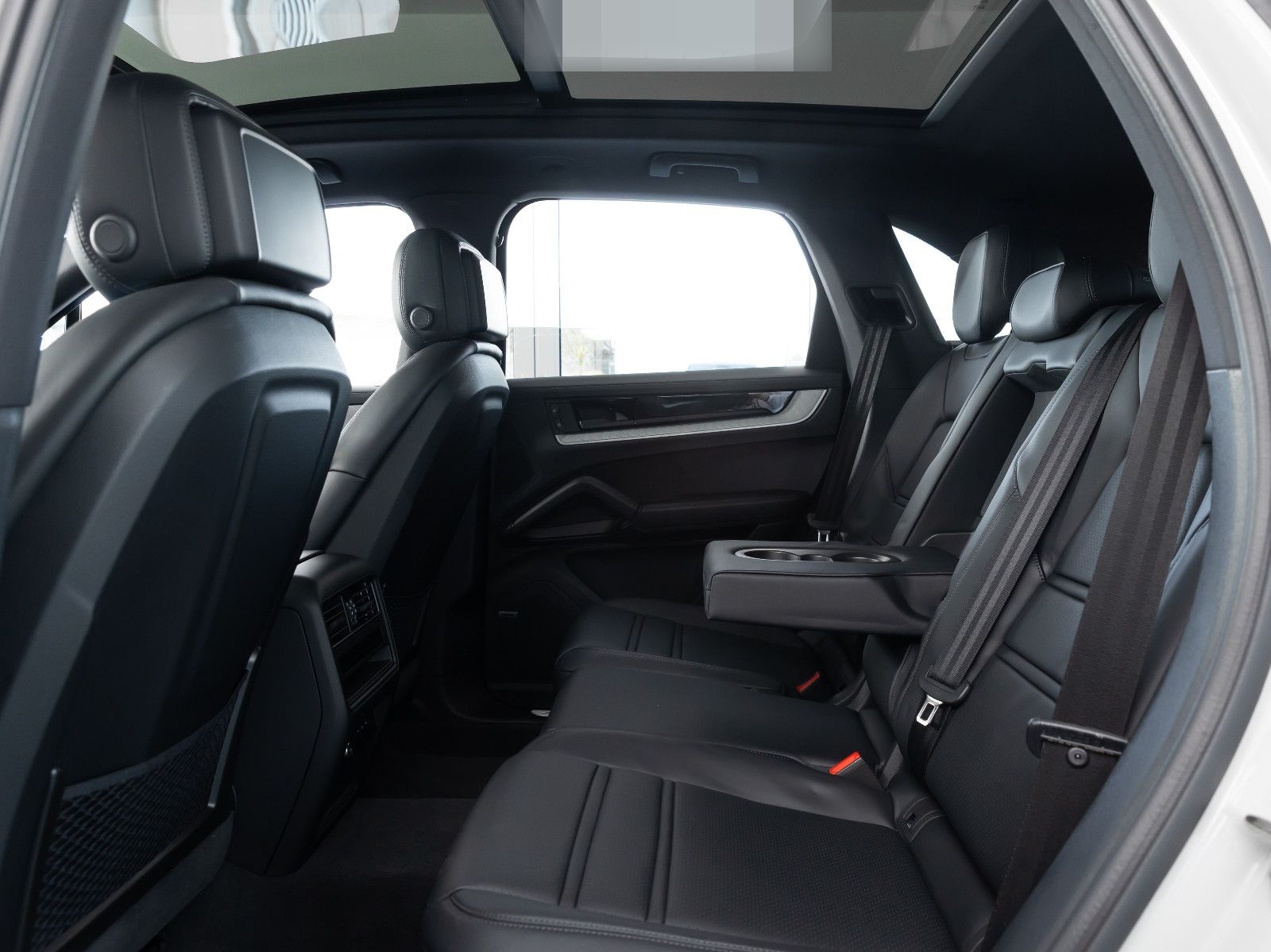 Porsche Cayenne E-Hybrid Pano/Luft/Beifahrerdisplay/Inno foto 9